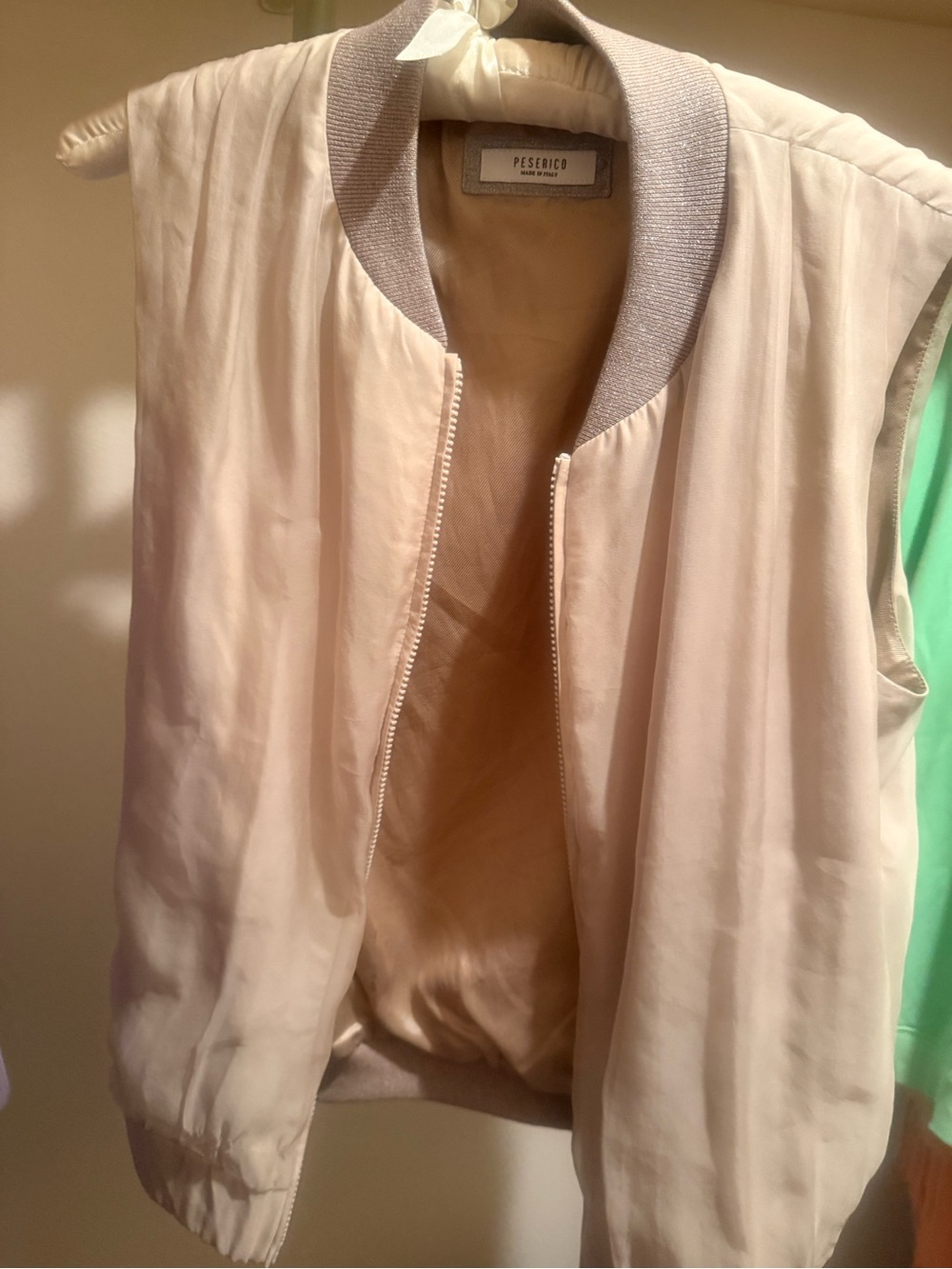 Peserico Cream Sleeveless Bomber Vest
